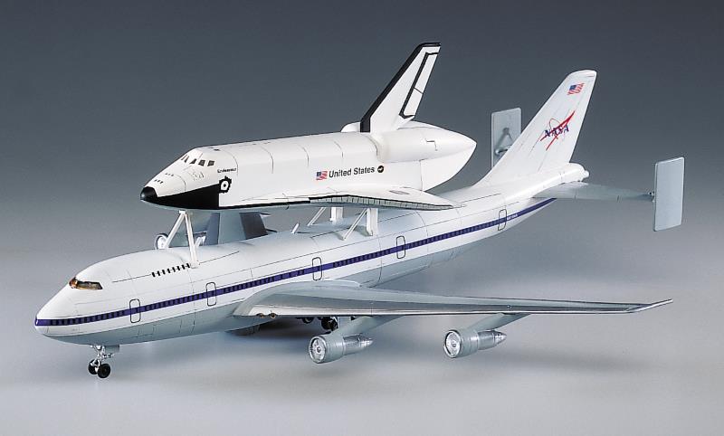 Academy Space Shuttle & Transport (1:288)