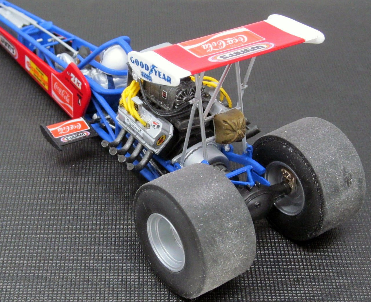 Atlantis Tom McEwen's Mongoose Rear Engine Dragster (1:24)