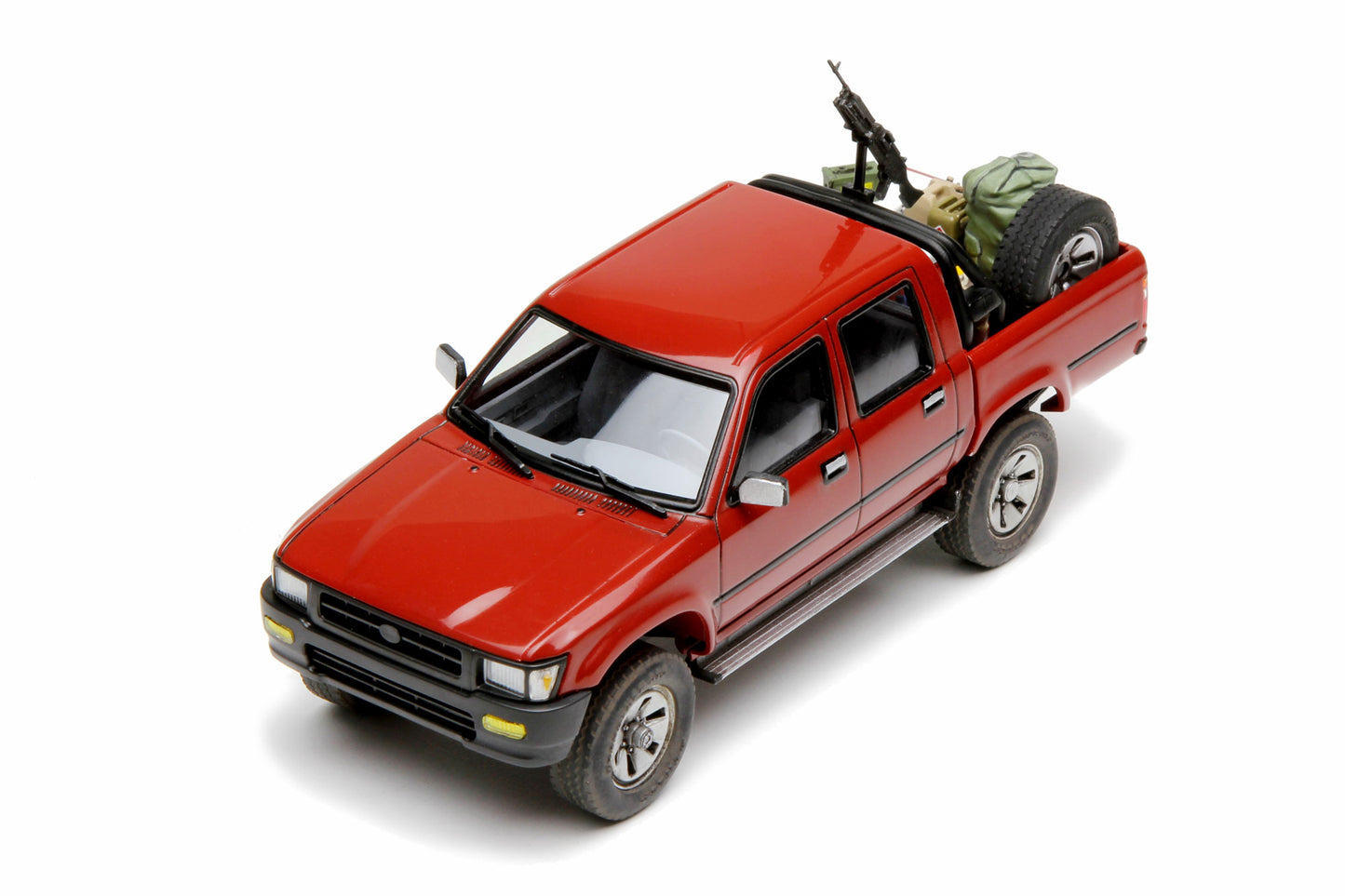 Meng Model Pick Up with Equipment (1:35)