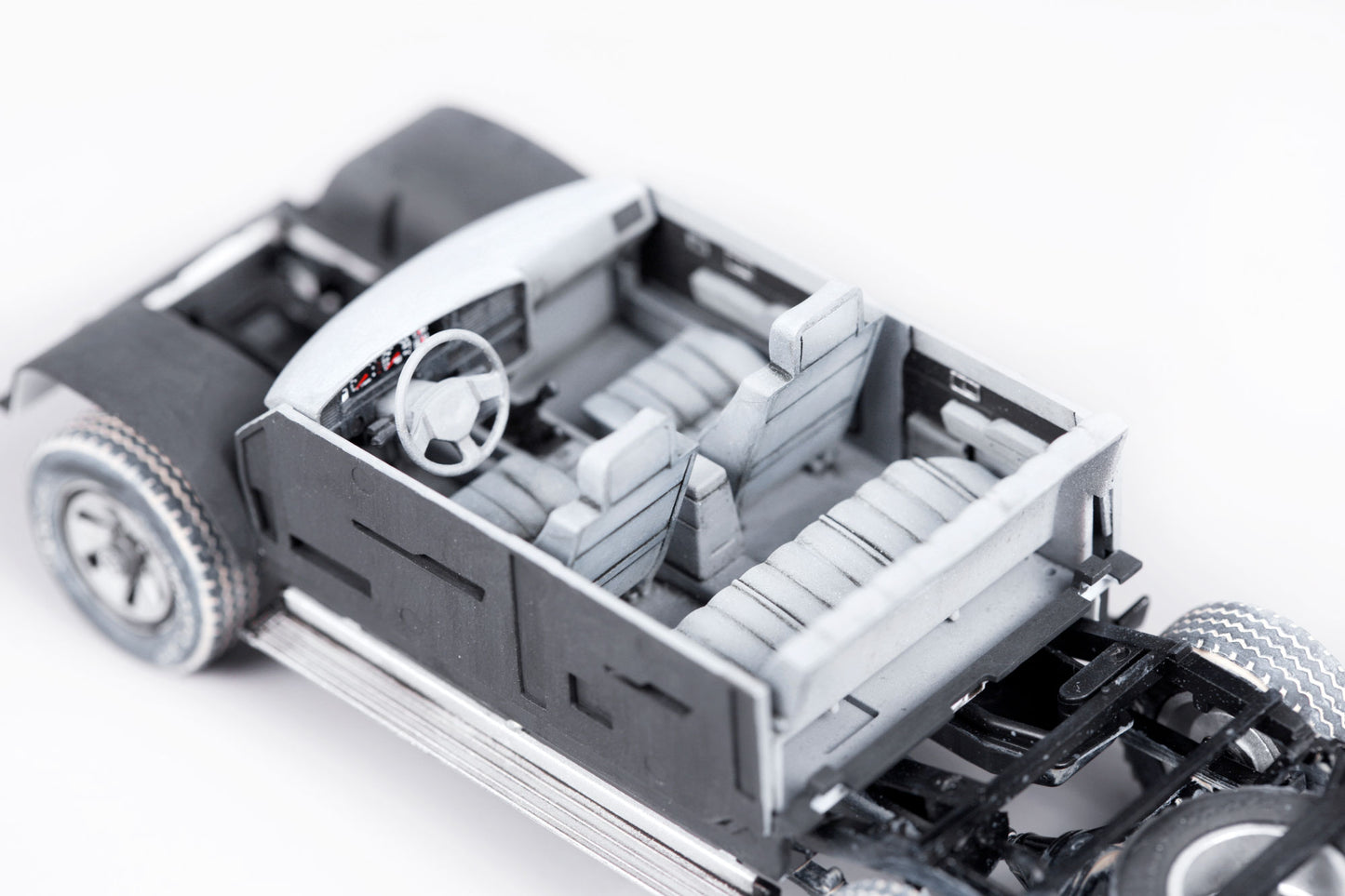 Meng Model Pick Up with ZPU-1 (1:35)