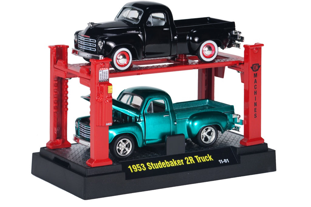 M2 Machines Auto-Lift 1953 Studebaker 2R Truck (1:64)