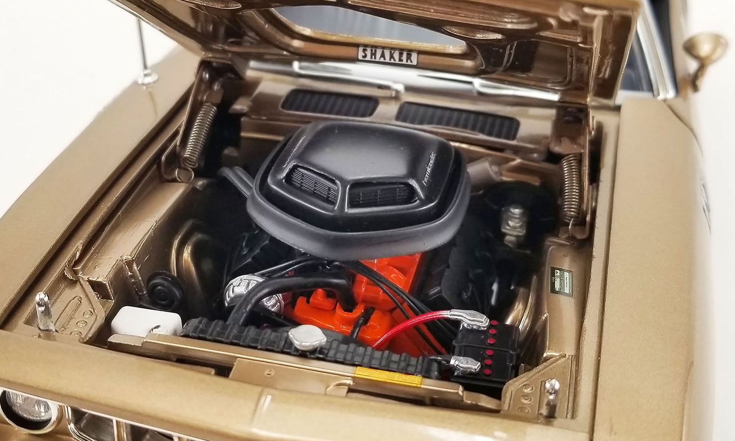 ACME 1971 Plymouth Barracuda - Gold Leaf Poly (1:18)