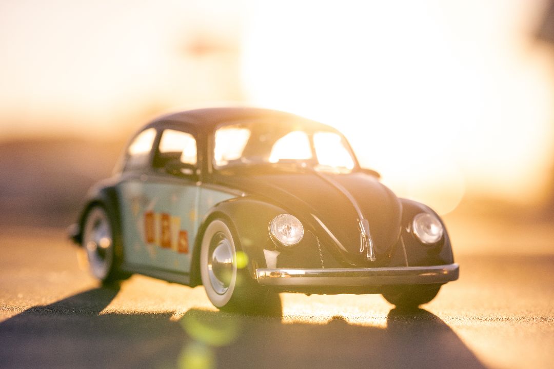 Jada I Love the 50's 1959 Volkswagen Beetle (1:24)