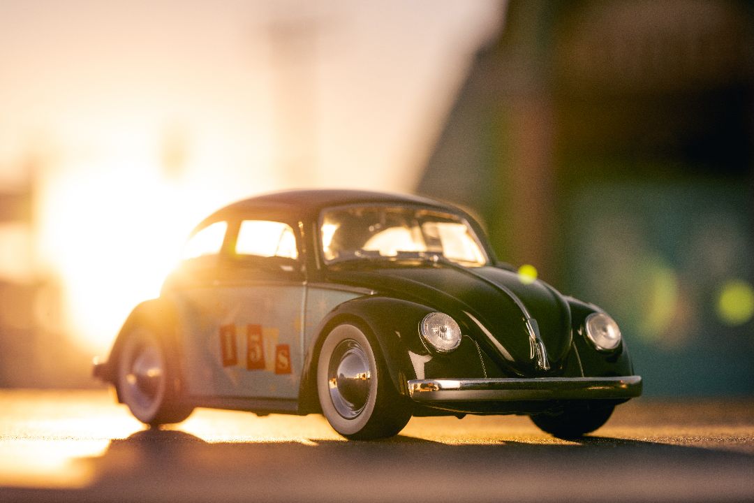 Jada I Love the 50's 1959 Volkswagen Beetle (1:24)