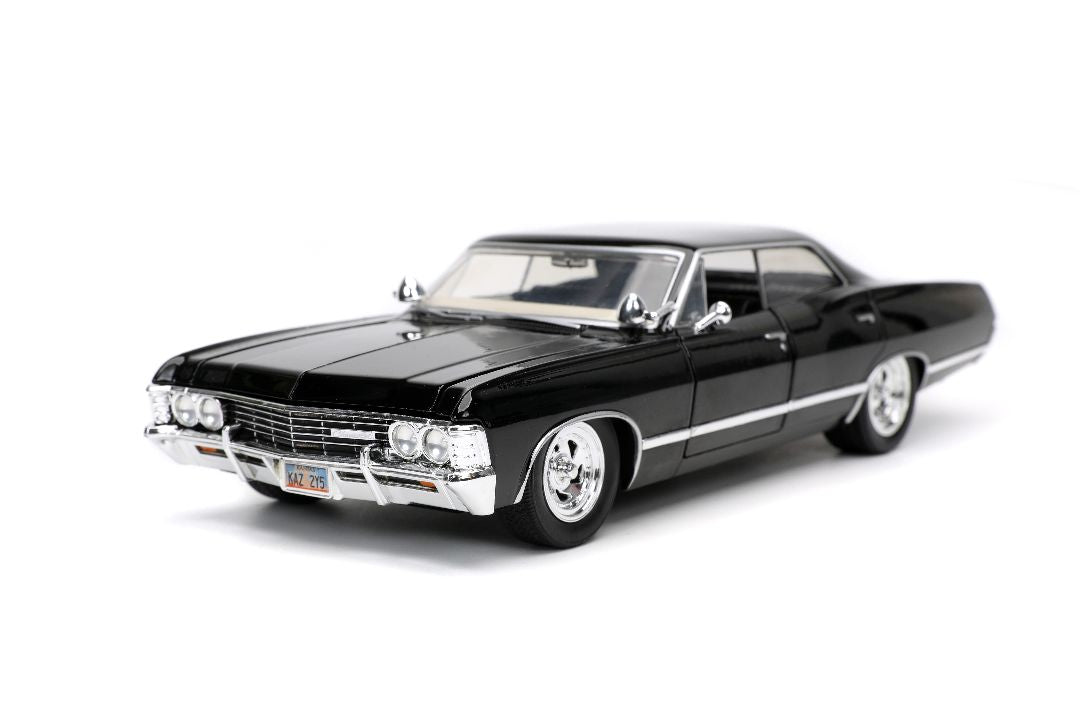 Jada Hollywood Rides Supernatural Join the Hunt Dean Winchester & 1967 Chevrolet Impala SS Sport Sedan (1:24)