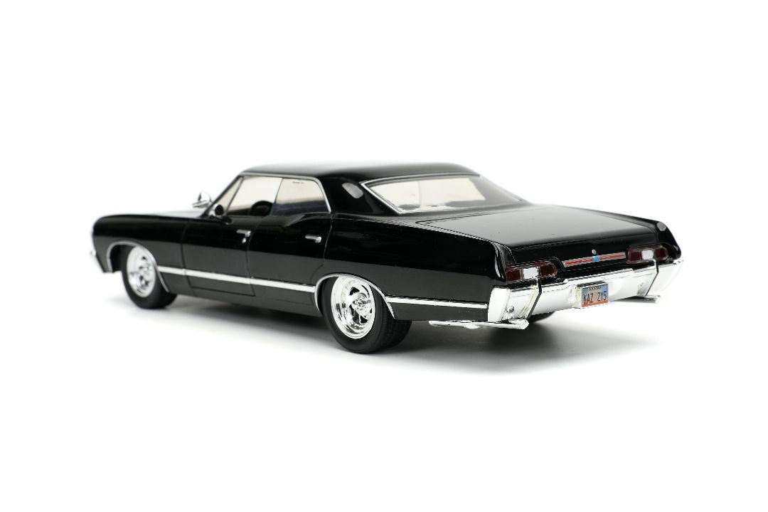 Jada Hollywood Rides Supernatural Join the Hunt Dean Winchester & 1967 Chevrolet Impala SS Sport Sedan (1:24)