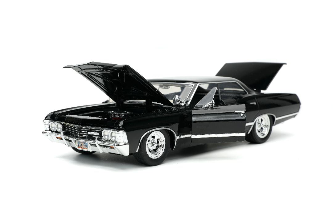 Jada Hollywood Rides Supernatural Join the Hunt Dean Winchester & 1967 Chevrolet Impala SS Sport Sedan (1:24)