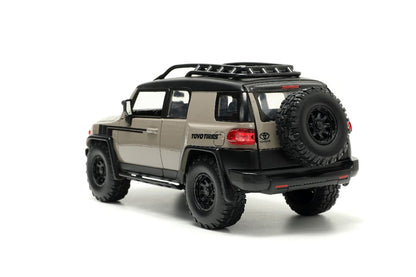 Jada Just Trucks Toyota FJ Cruiser - Grey (1:24)