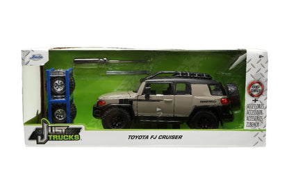 Jada Just Trucks Toyota FJ Cruiser - Grey (1:24)