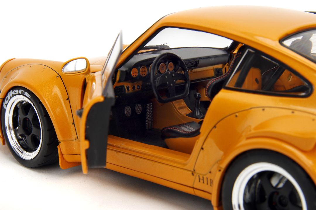 Jada Pink Slips Porsche RWB Body Kit - Hibiki (1:18)