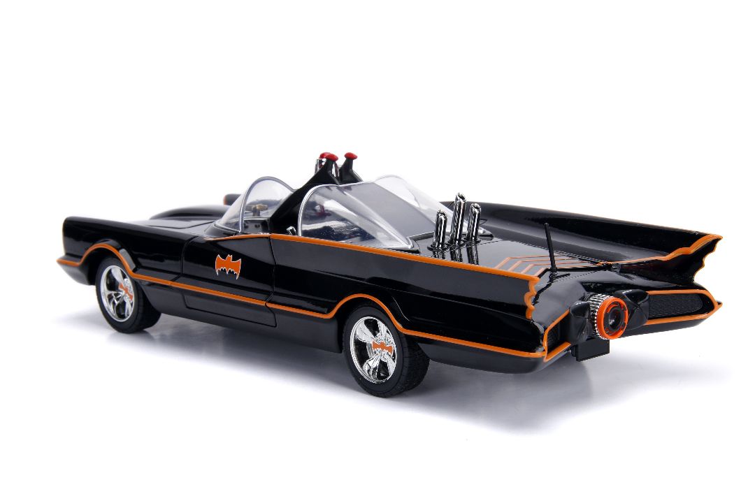 Jada Classic TV Series Batmobile with Die Cast Figures (1:18)