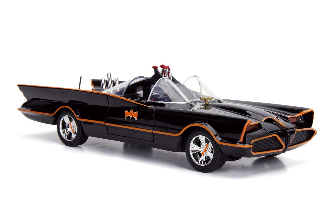 Jada Classic TV Series Batmobile with Die Cast Figures (1:18)