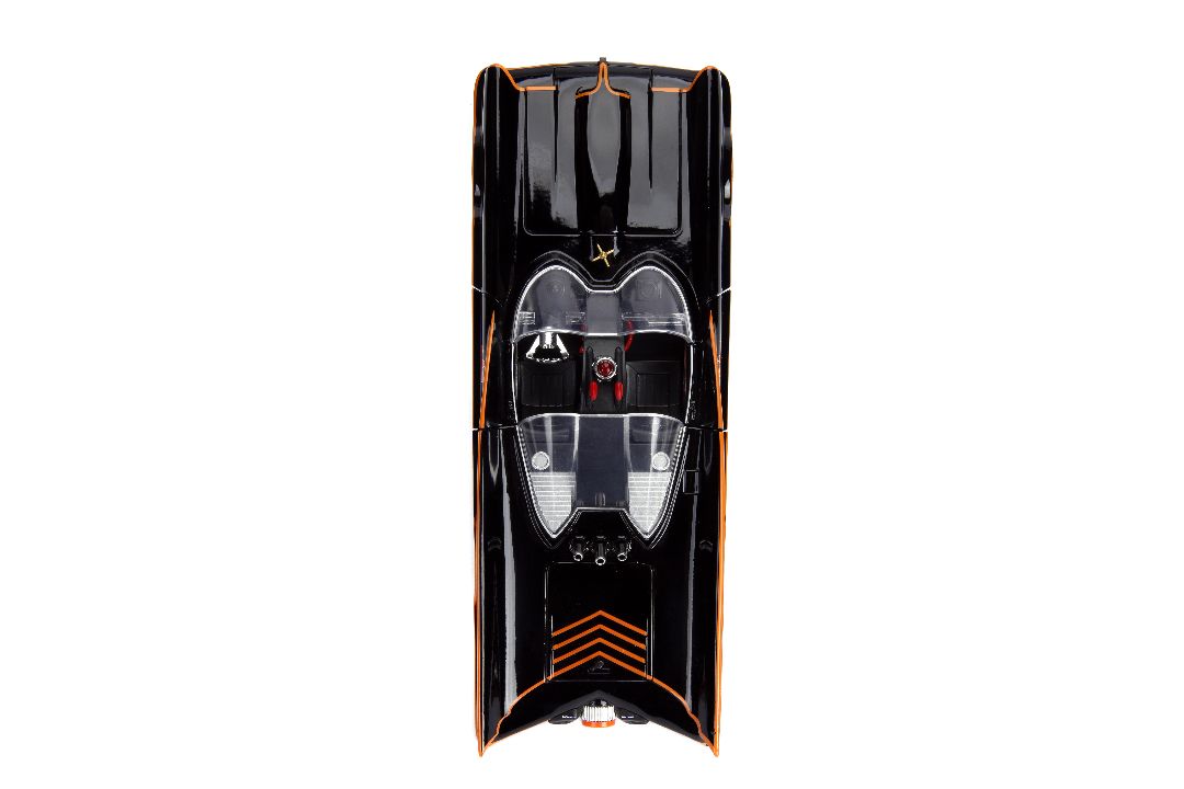 Jada Classic TV Series Batmobile with Die Cast Figures (1:18)