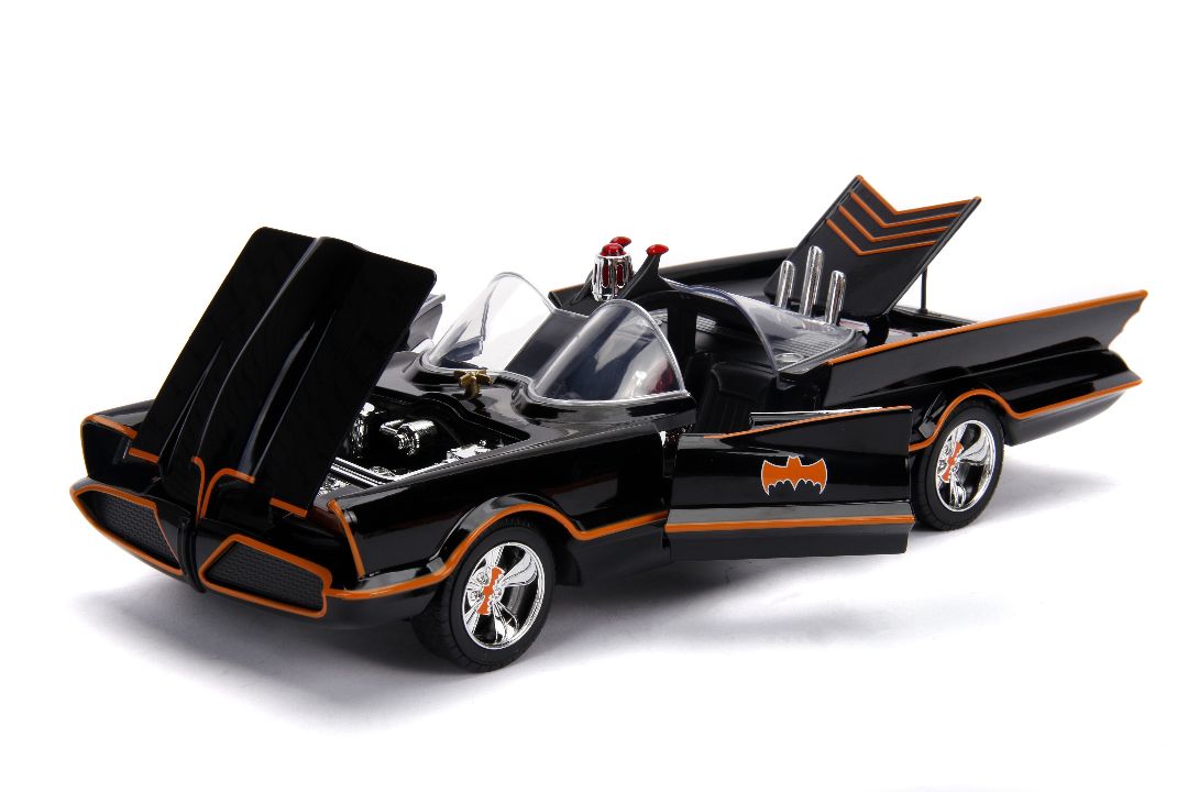 Jada Classic TV Series Batmobile with Die Cast Figures (1:18)