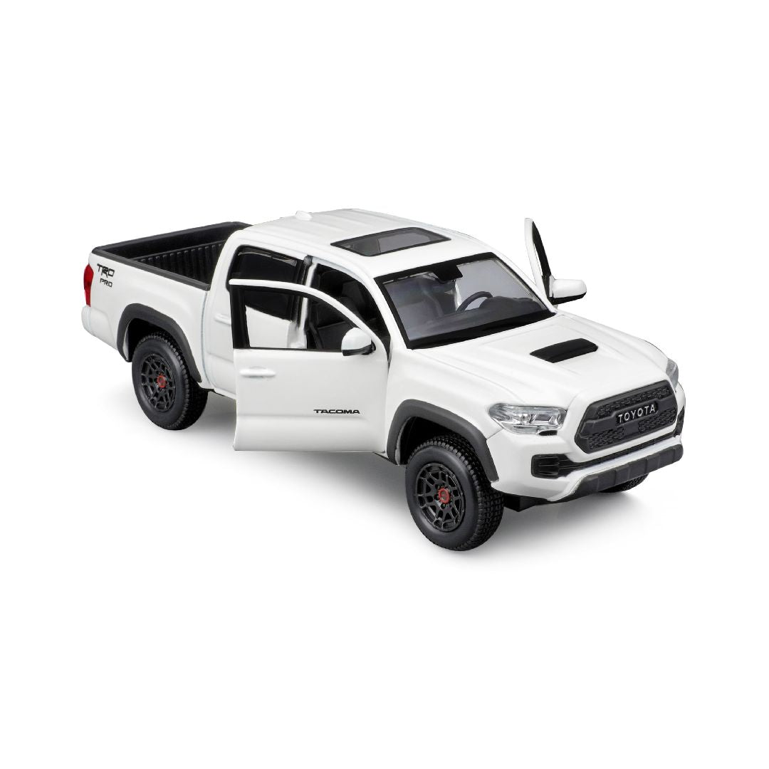 Maisto Special Edition 2023 Toyota Tacoma TRD PRO - White (1:27)