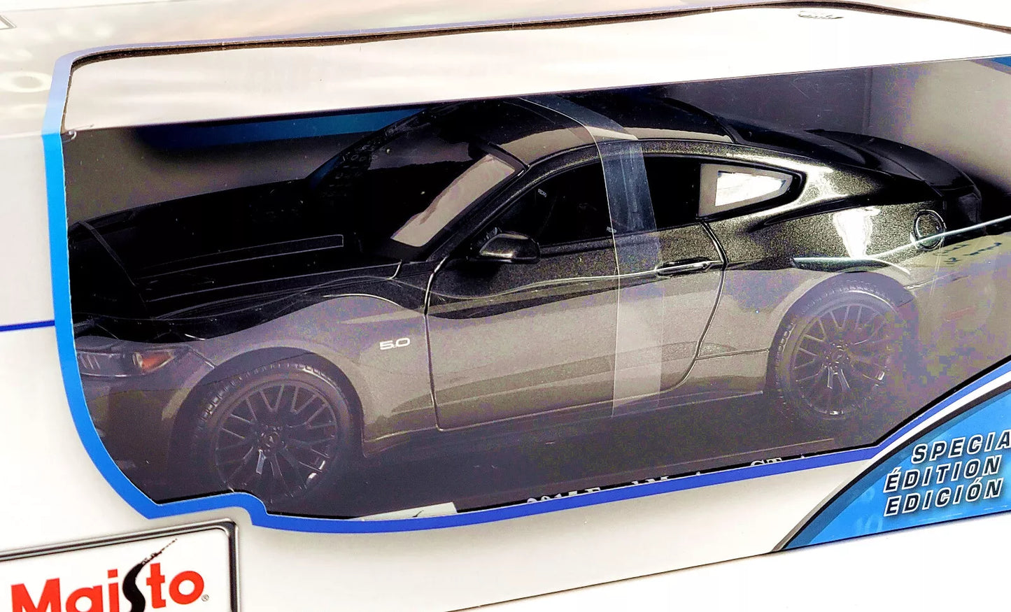 Maisto Special Edition 2015 Ford Mustang GT - Grey (1:18)