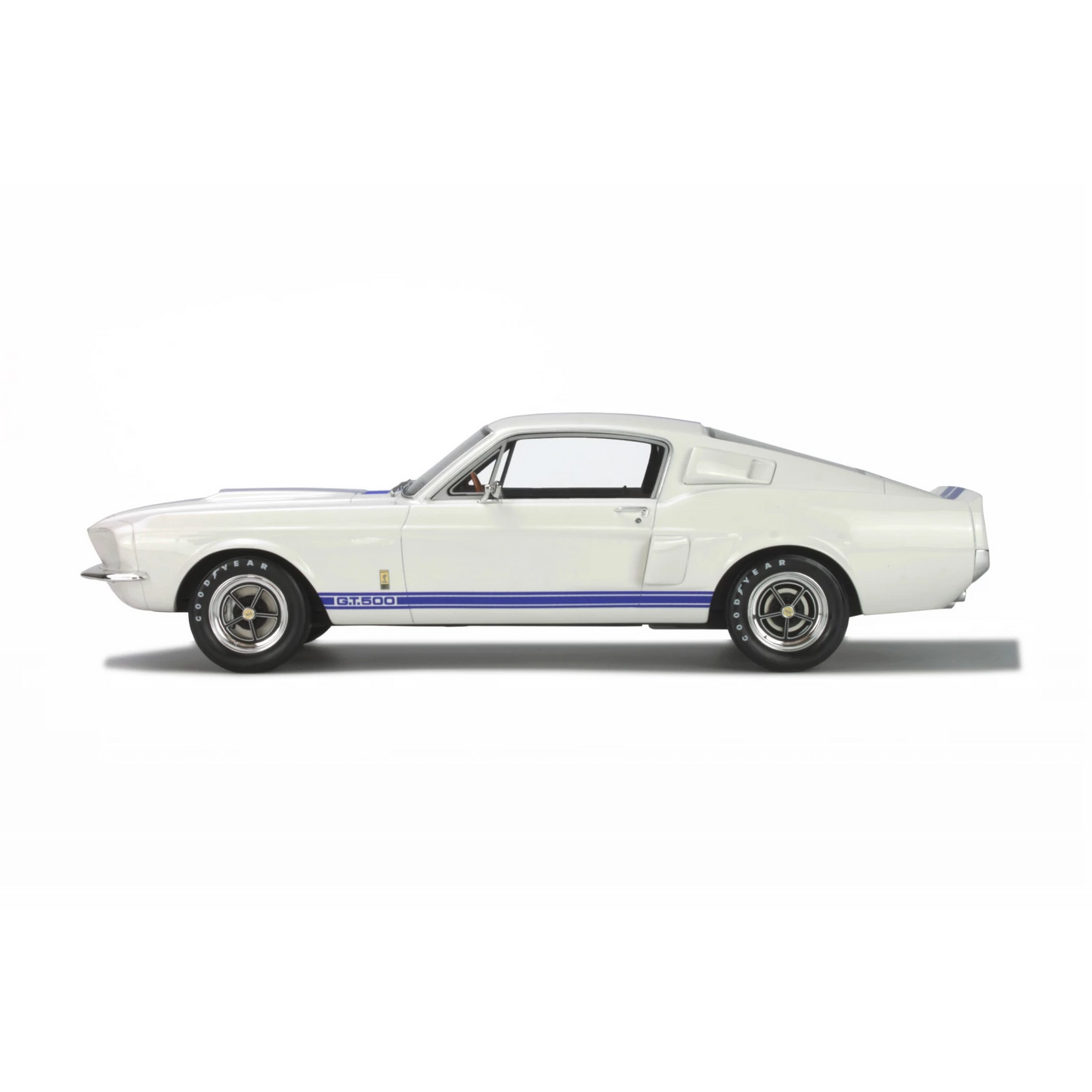 OttOmobile 1967 Ford Shelby Mustang GT500 - Wimbledon White with Blue Stripes (1:12)