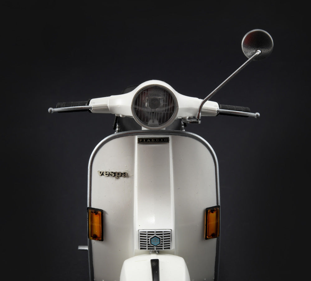 Italeri 1978 Vespa PX 125/150 (1:9)