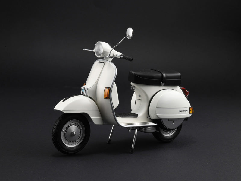 Italeri 1978 Vespa PX 125/150 (1:9)